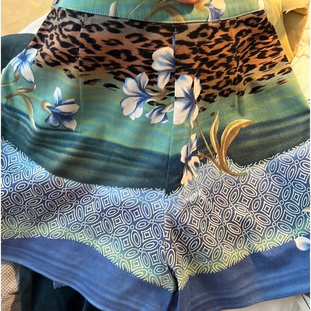 View,Love this Company! Fun,Funky & Fabulous Skort, Perfect Condition, Size 2/4 - Picture 5 of 11